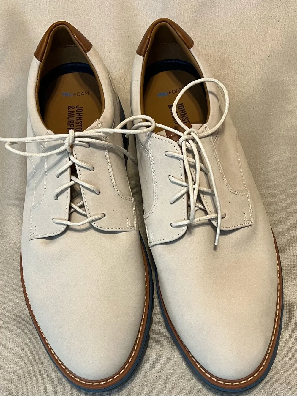 Johnston & Murphy Braydon Plain Toe Off White Nubuck TRUFOAM Shoes 11M